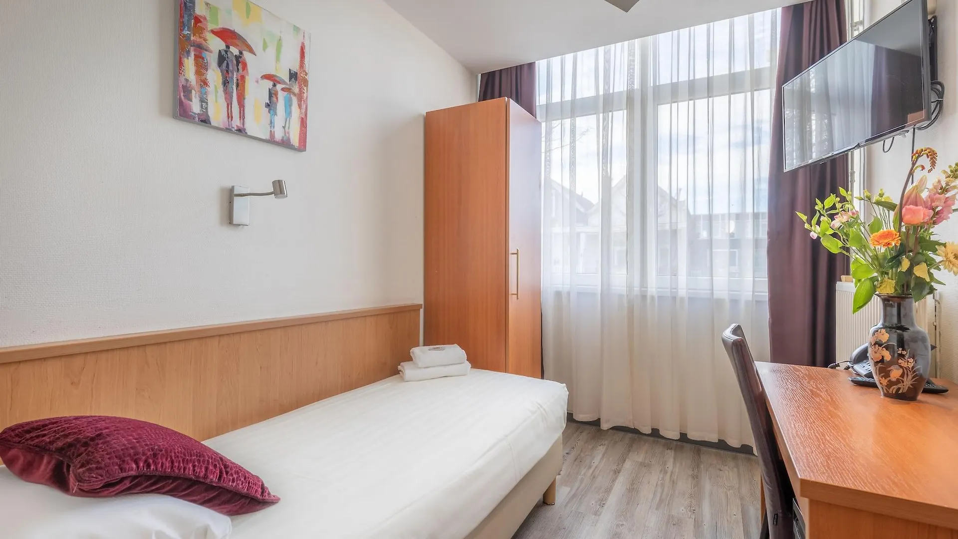 Hotel Milano Ρότερνταμ